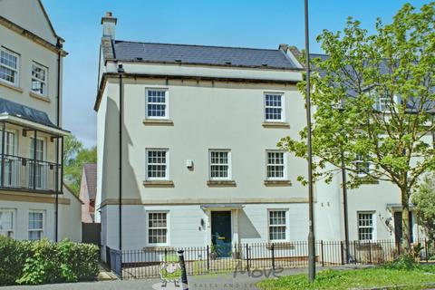 6 bedroom townhouse for sale, Hazel Way, Brockworth, Gloucester, GL3 4