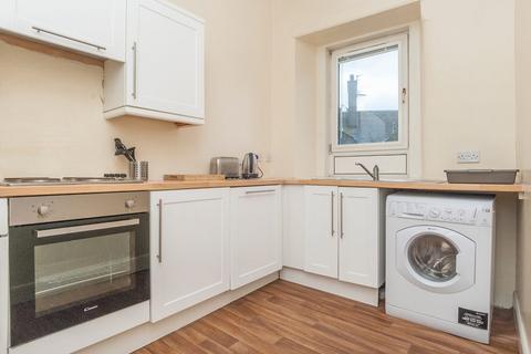 4 bedroom flat to rent, 0626L – Great Junction Street, Edinburgh, EH6 5HX