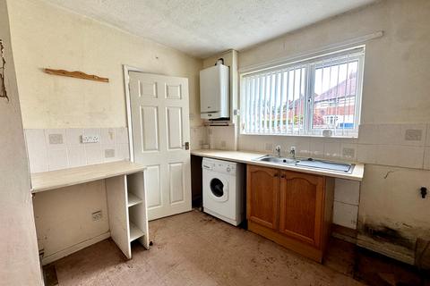 2 bedroom semi-detached house for sale, Red House Avenue, Wednesbury WS10