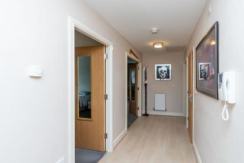 2 bedroom apartment for sale, St. Thomas Close, Windle, WA10