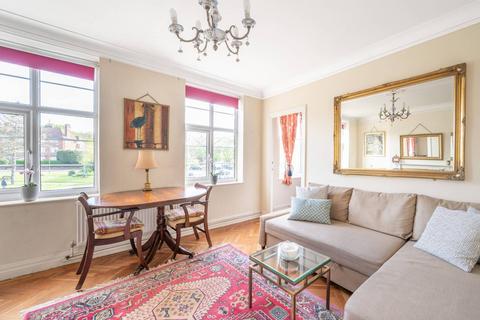 2 bedroom flat for sale, The Broadway, Mill Hill, London, NW7