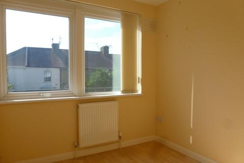 2 bedroom apartment to rent, High Street Sheerness ME12