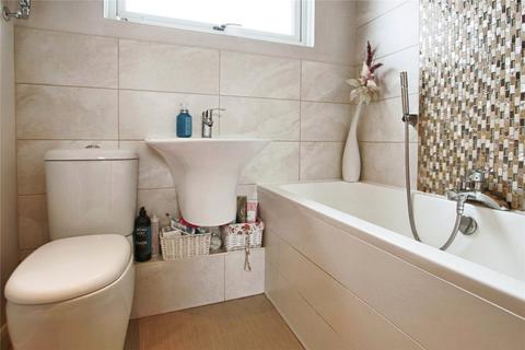 34 Jameston, Bracknell, RG12 7WZ