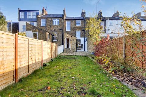 3 bedroom terraced house to rent, Vanbrugh Hill Greenwich London SE10