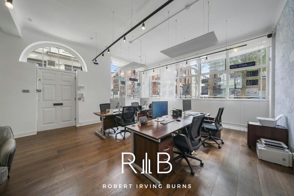 19 Douglas Street SW1 P 4 PA8.jpg