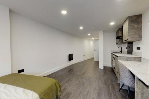 1 bedroom flat to rent, Lister Gate, Nottingham NG1