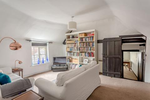3 bedroom flat for sale, High Street, Redbourn, St. Albans, Hertfordshire