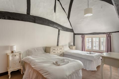 3 bedroom flat for sale, High Street, Redbourn, St. Albans, Hertfordshire