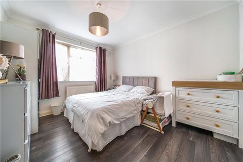 4 bedroom semi-detached house for sale, The Heights, Northolt, Middlesex