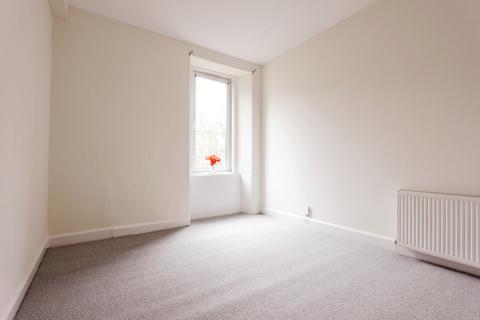 2 bedroom flat to rent, Springwell Place, Edinburgh EH11
