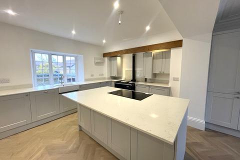 5 bedroom detached house for sale, Wilton YO18