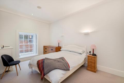 2 bedroom flat for sale, Coleridge Gardens, London, SW10.