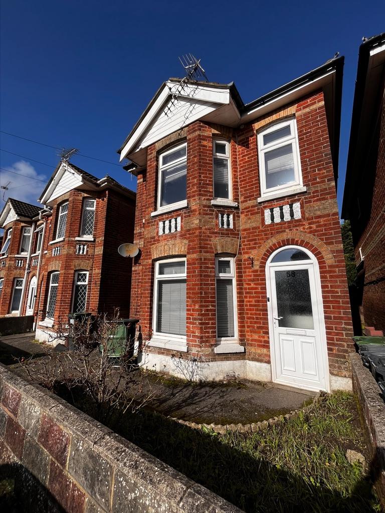 House in Bournemouth, Winton - View 2