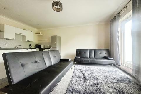2 bedroom apartment to rent, Bambridge Court Maidstone ME14