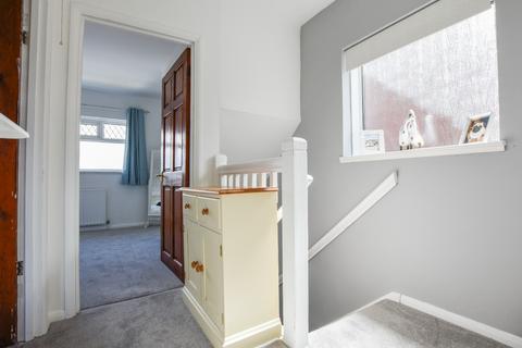 16 Marks Square, Northfleet, Gravesend, DA11 7HU