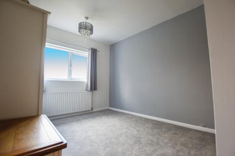 16 Marks Square, Northfleet, Gravesend, DA11 7HU