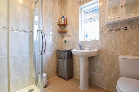 16 Marks Square, Northfleet, Gravesend, DA11 7HU
