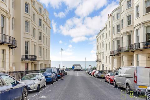 Studio for sale, Eaton Place, Brighton