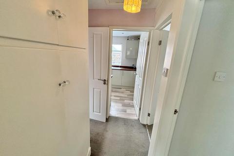12 Frinton Grove, Blackpool, FY2 0DD