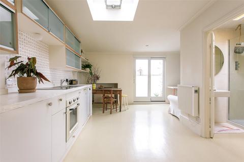 1 bedroom penthouse to rent, Ledbury Road, Notting Hill, W11