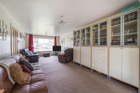 7 Briar Road, Shepperton, TW17 0JD