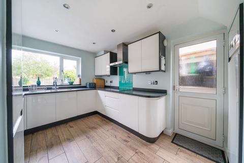 7 Briar Road, Shepperton, TW17 0JD