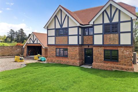 4 bedroom detached house to rent, Lewes Road, Haywards Heath, West Sussex, RH17