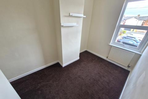 2 bedroom terraced house to rent, Anderson Street, Blackpool, FY1