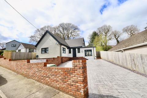 3 bedroom detached house for sale, Heol Fargoed, Bargoed, CF81