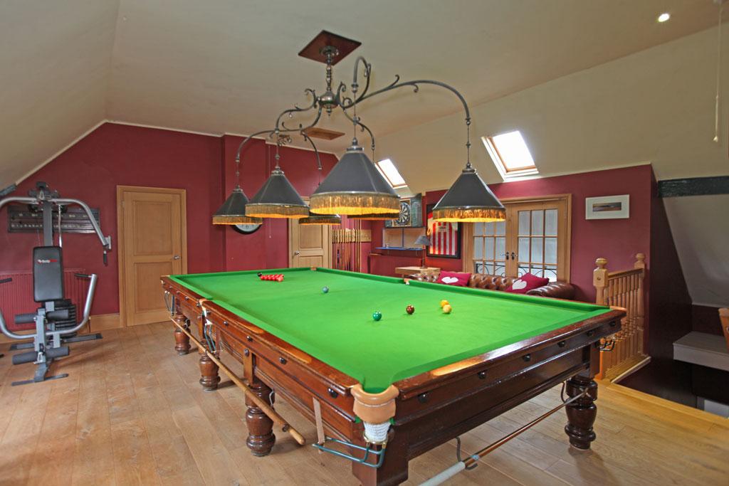 Billiard room
