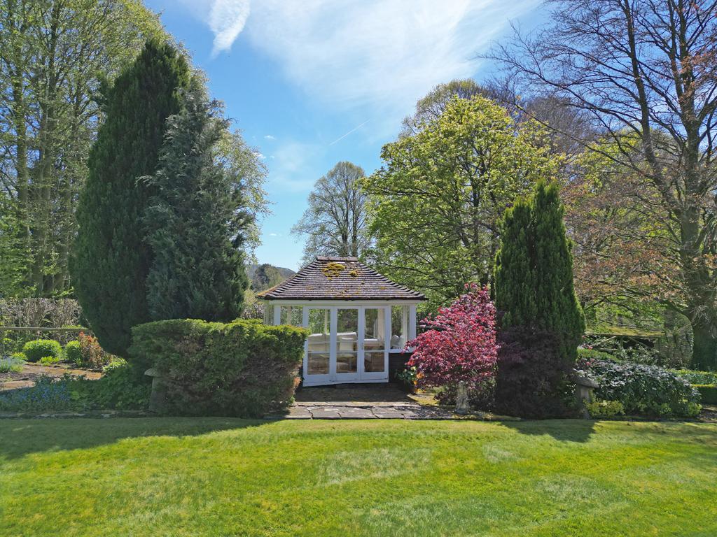 Summer house