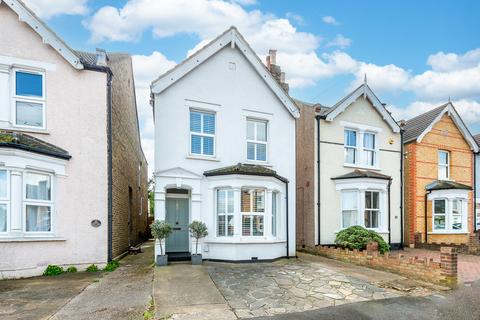 3 bedroom detached house for sale, Clarence Crescent, Sidcup DA14