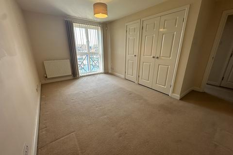 2 bedroom flat to rent, The Piazza, South Harbour, Eastbourne BN23