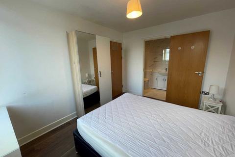 2 bedroom apartment to rent, Lever St, Manchester M1
