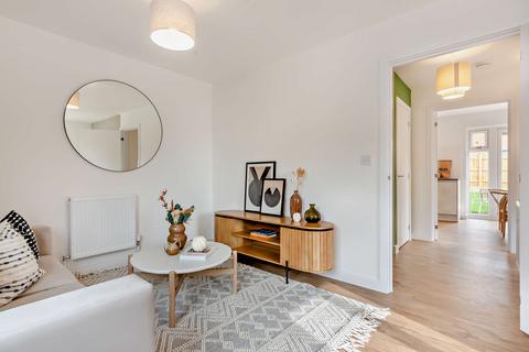 3 bedroom semi-detached house to rent, Wheldon Lane