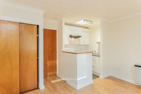 1 bedroom apartment to rent, Cecil Place, Southsea
