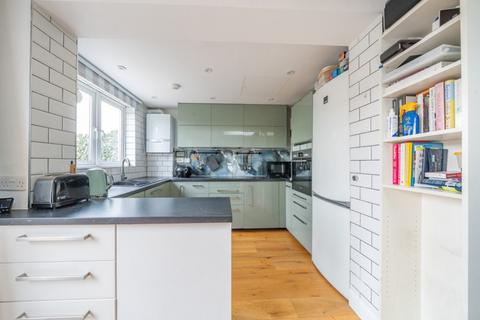 38 The Ridgeway, London, W3 8LN