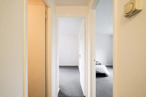 1 bedroom flat for sale, Waltham Abbey EN9