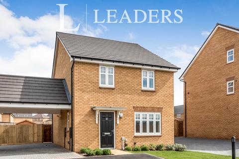 3 bedroom detached house to rent, Lakeside Drive, Bedford, MK42 6FR