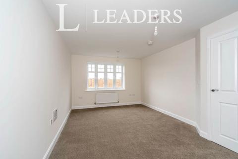 3 bedroom detached house to rent, Lakeside Drive, Bedford, MK42 6FR