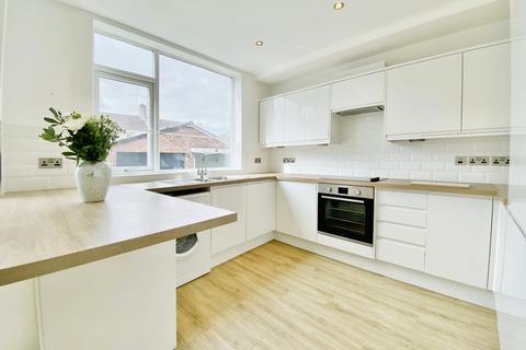 4 bedroom semi-detached house to rent, Elmsmere Road, Didsbury, Manchester, M20