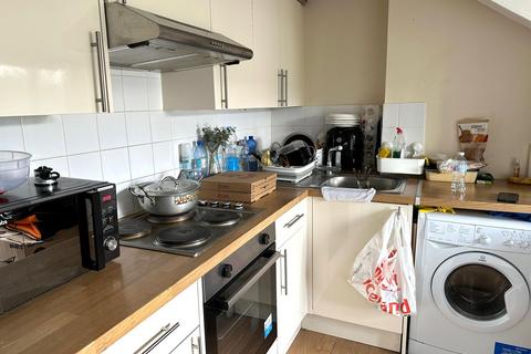 1 bedroom flat to rent, Connaught Road, London NW10