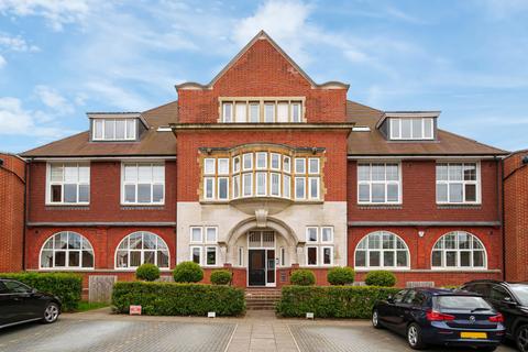 3 bedroom apartment for sale, Swallowtail Grove, Frimley, Camberley, Surrey, GU16
