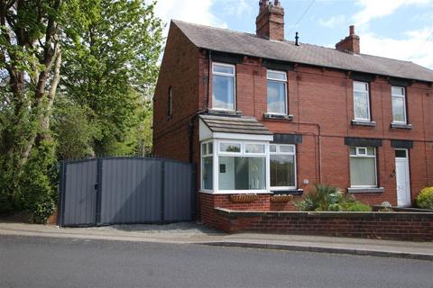 3 bedroom end of terrace house for sale, Spark Lane, Mapplewell
