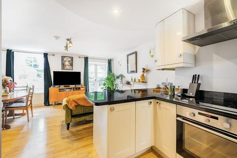 2 bedroom flat for sale, Hamlet Road, Crystal Palace