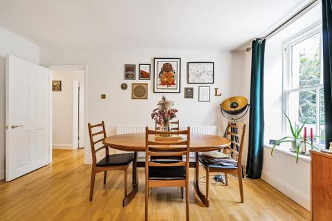 Flat A, 25 Hamlet Road, London, SE19 2AP
