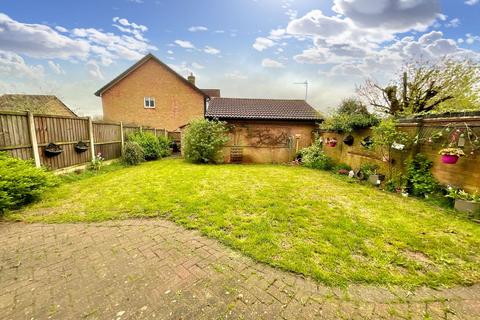 4 bedroom detached house for sale, Hallahan Close, Stone, ST15