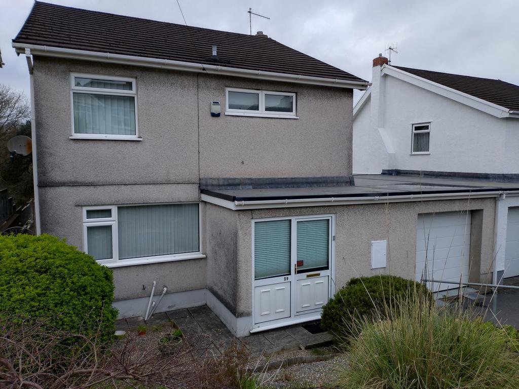 Parc Howard Avenue, Llanelli SA15 3 bed semidetached house for sale £237,500