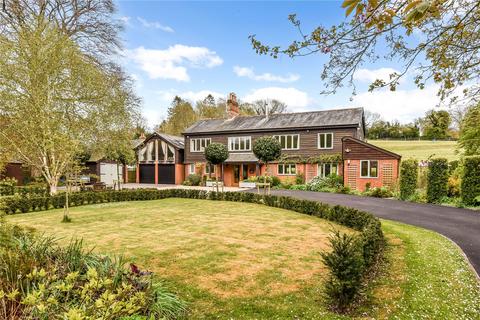 5 bedroom detached house for sale, Nr Petersfield, Hampshire, PO7