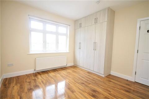 1 bedroom in a house share to rent, Edenvale Road, Mitcham, CR4